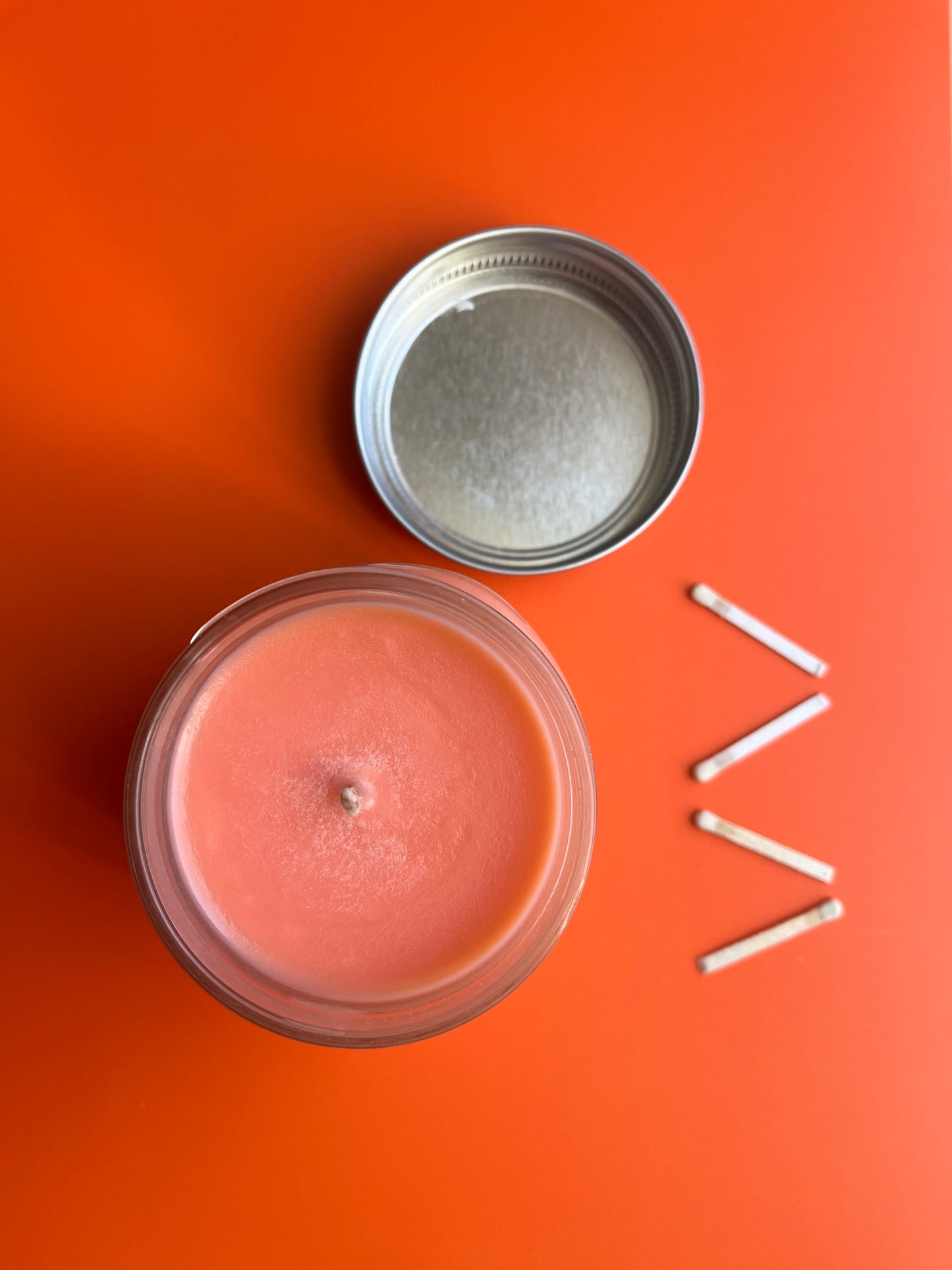 Oud, Rose, and Tomato Leaf - 8oz candle